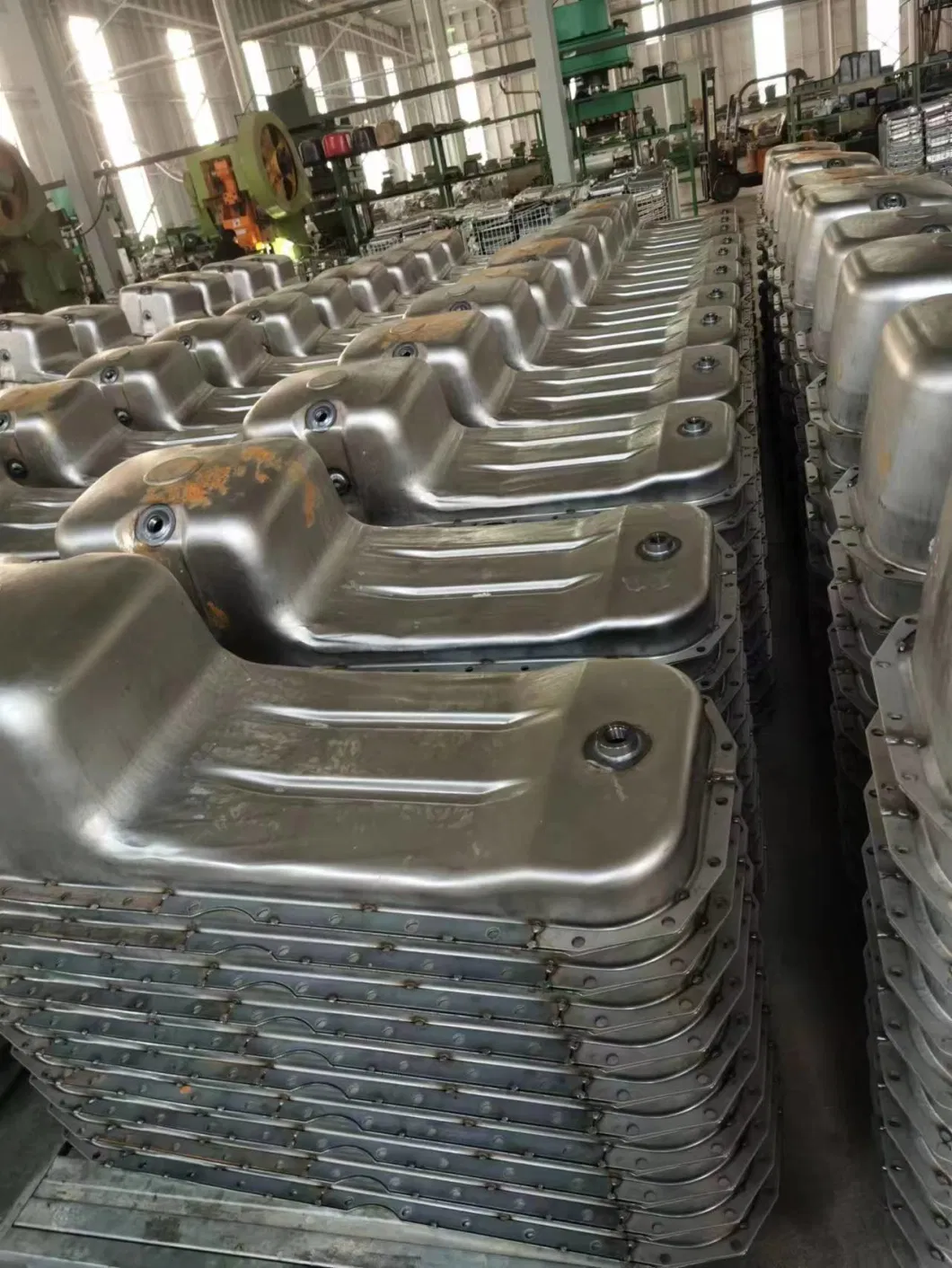 China Factory, Auto Car Automobile Oil Sump Pan, Car Accessory, Weld Oil Drain Pan, Spare Parts