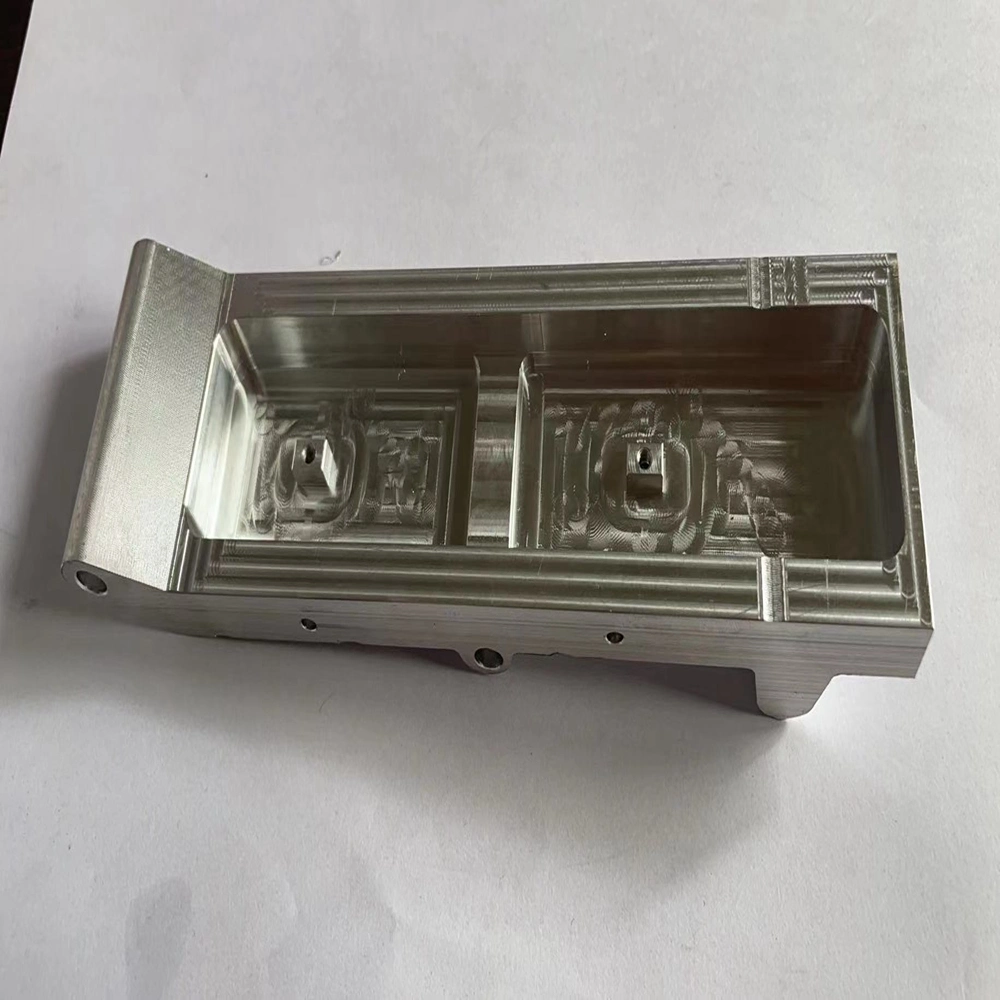 2022 Precision CNC Machined Milling Spare Parts Turning Metal Components