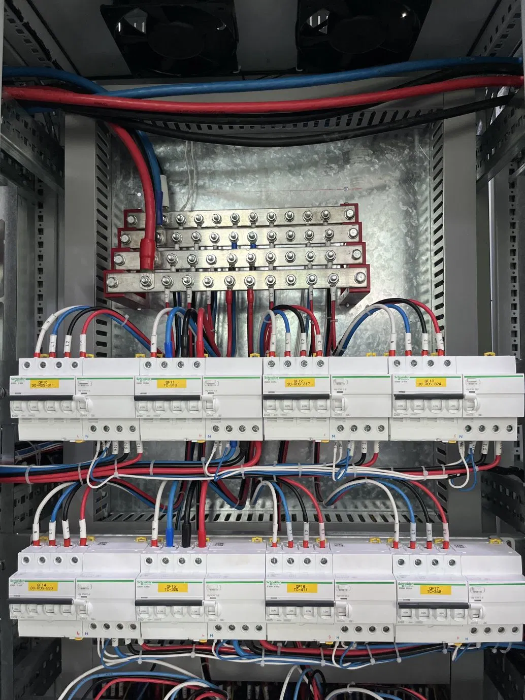 Fk2 Used for Mining Engineering 90kw a Distribution Board