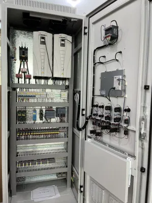  Konstantdruck Wasserversorgung Pumpenlüfter Motor Inverter Regelleistung Verteilerschrank