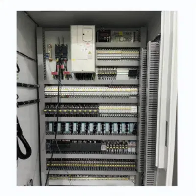 Fabricación de la placa de control de alimentación del armario eléctrico industrial