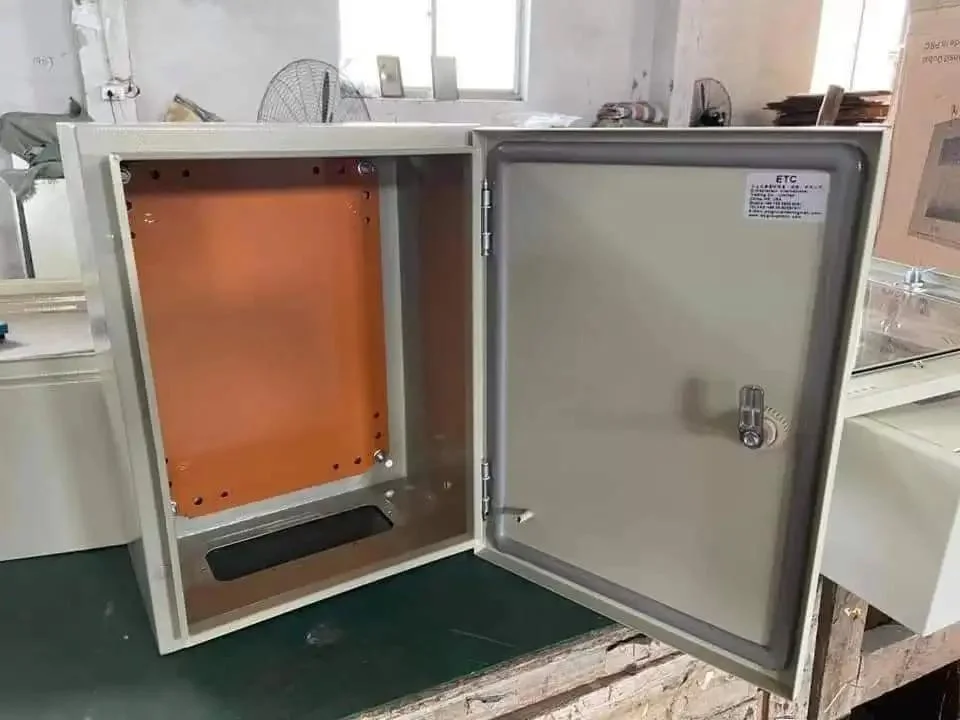 Factory Custom Steel Wall Mount Electrical Connectable Circle Box for Switch Box