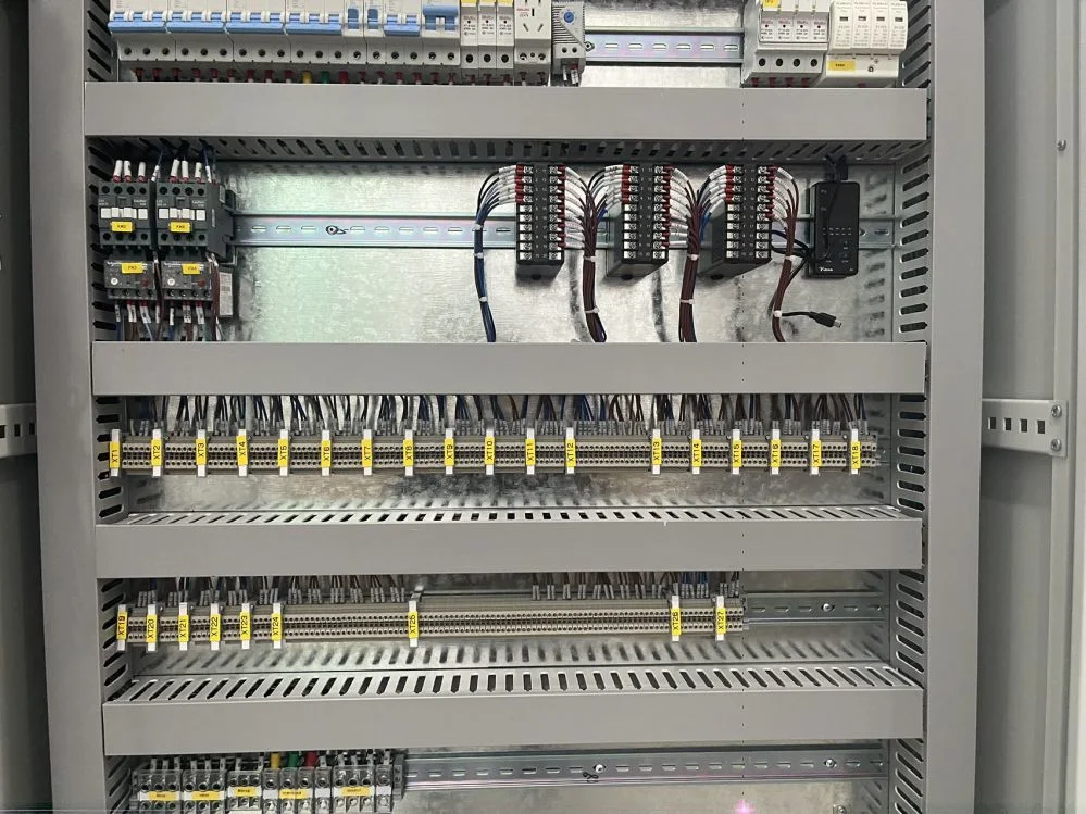 Q82 Electrical Equipment Panel Variable Frequency Energy-Saving VFD Control Cabinet