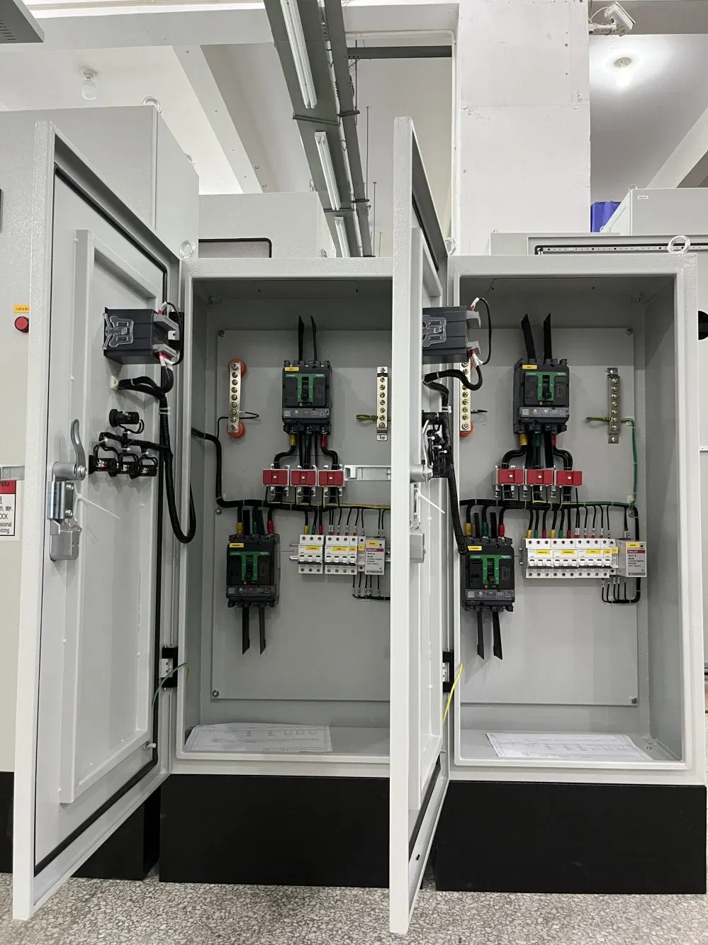 Q86 MCCB Panel Board Electrical Distribution Panel