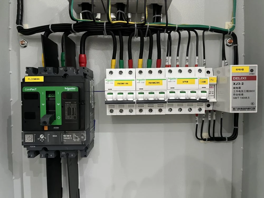 Q86 MCCB Panel Board Electrical Distribution Panel