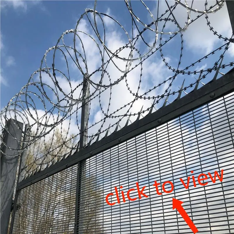 Factory Directly Barbed Wire Roll Galvanized/PVC Coated Binding Wire Rope Anti-Corrosion Mesh Broken Dra Cattel Field Fence Stainless Steel Concertina Wire