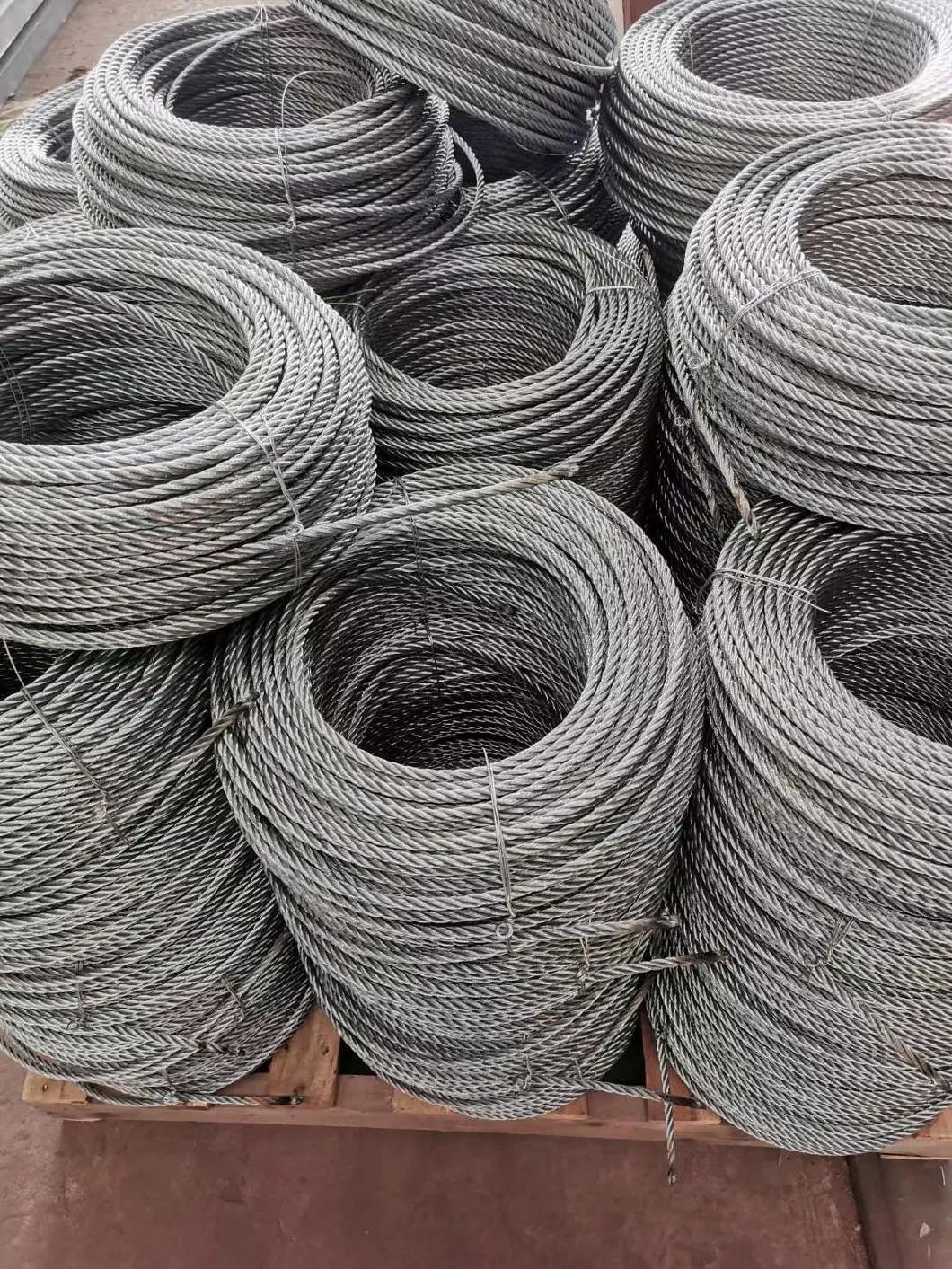 Gondola Rope Cradle Rope 4X31ws+Ppc/4*31 Galvanized Steel Wire Rope 8.6mm 8.3mm 9.6mm 10mm for Suspended Platform 1960MPa 2160MPa