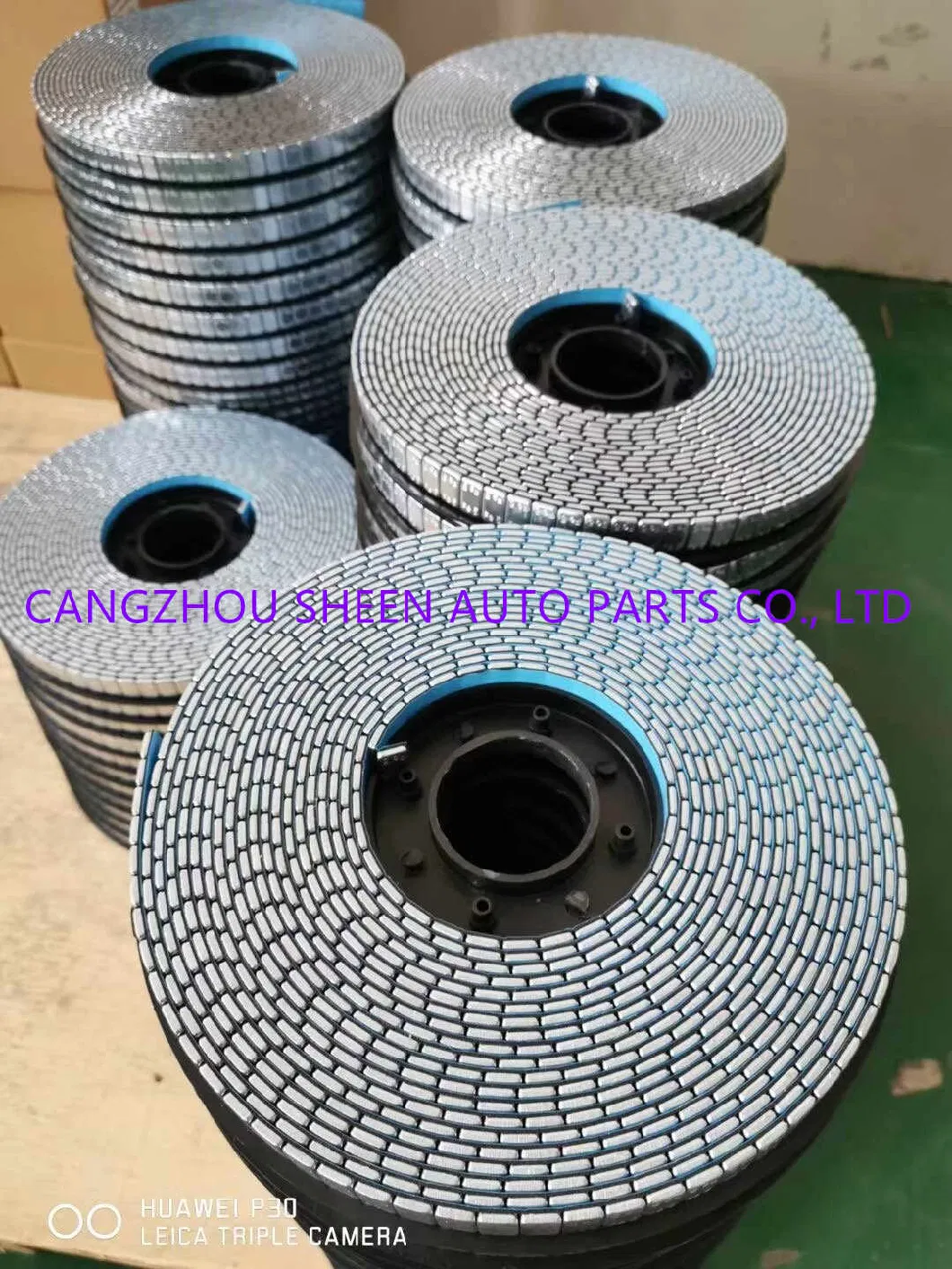 Factory Supply Fe Stick on/Adhesive Zinc/Epoxy Coated Wheel Balancing Weights in Roll