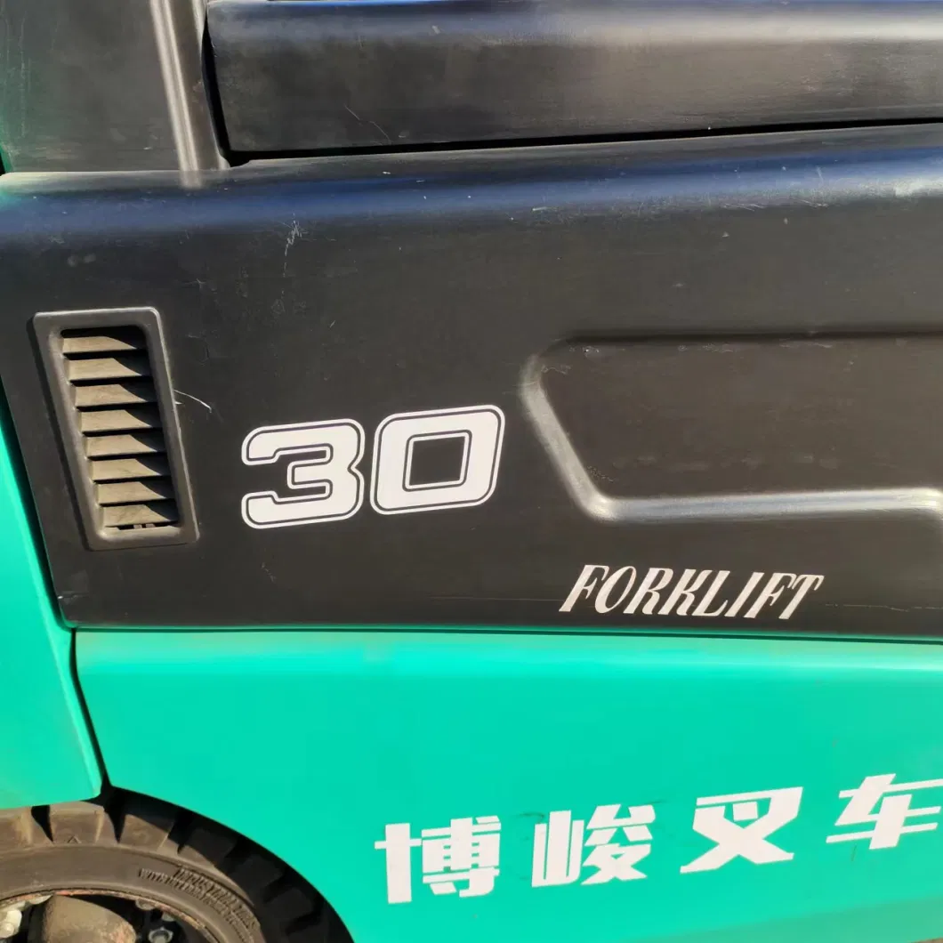 China Factory Compact 3000kg 3500kg Full Electric Four Wheel Lithium Battery Forklift Trucks with on-Borad Charger