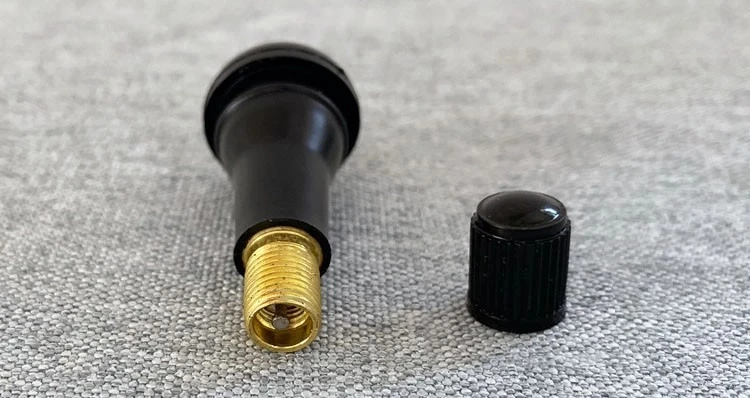 Auto Accessories/Car Accessory for Tr412 Tr413 Tr414 Snap in Tubeless Rubber Tire Valve/Tyre Valve