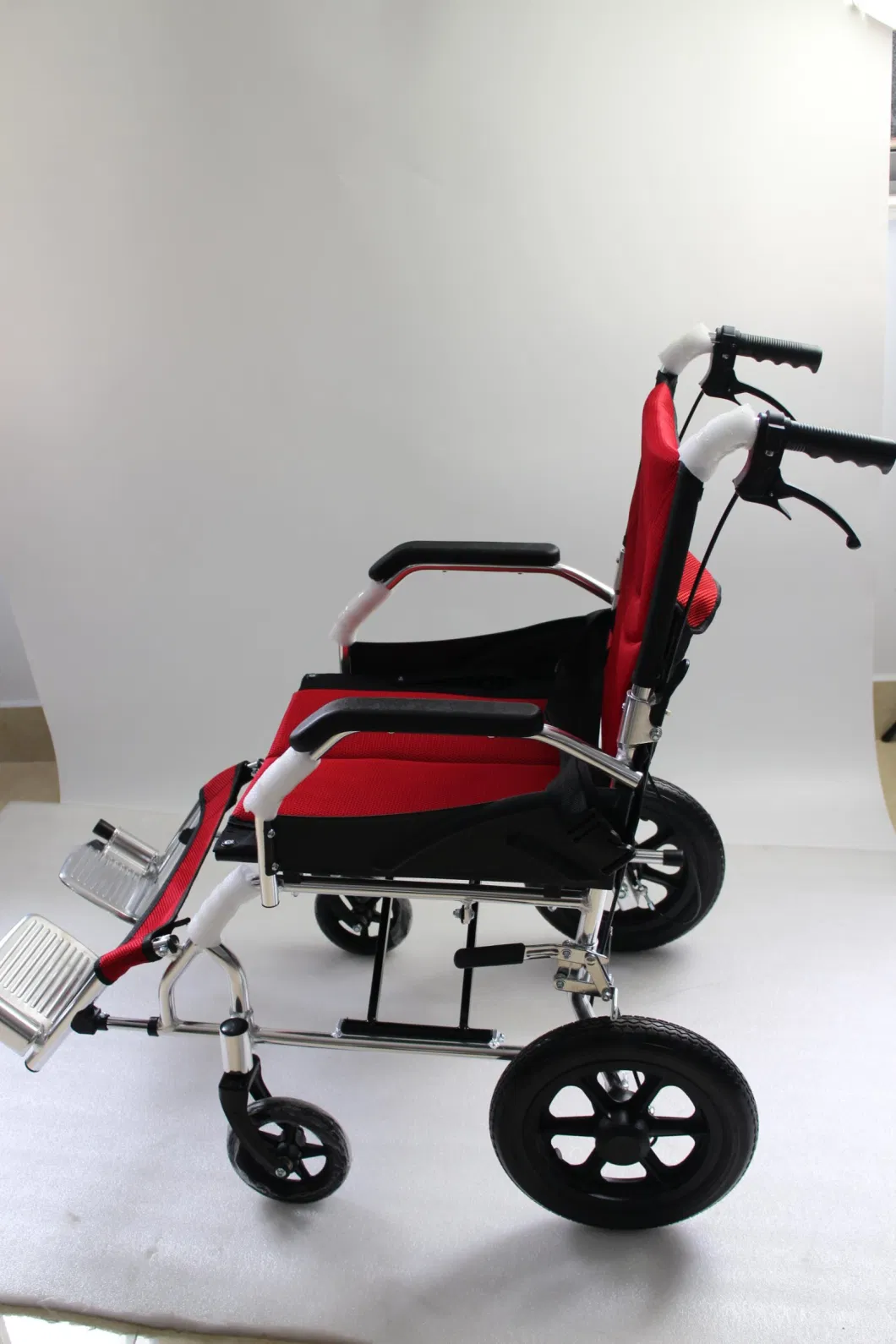 Aluminum Wheelchair Light Weight Removable Footrest Wheel Set