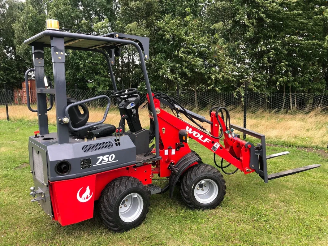 China Manufacturer Compact/Articulated/Multifunctional with 4WD CE/TUV Yanmar/Kubota/ Euro 5 Engine 750/0.6t Wheel Loader for Sales/Hire/Garden/Farm/Small/Mini