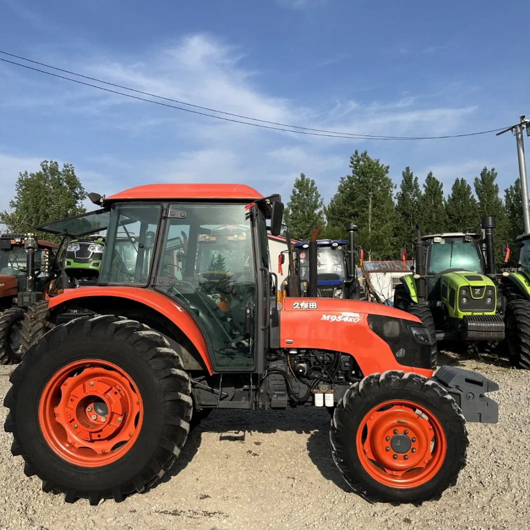 4 Wheel Drive Used Tractor Kubota 95HP M954kq Agricultural Tractor for Farmland