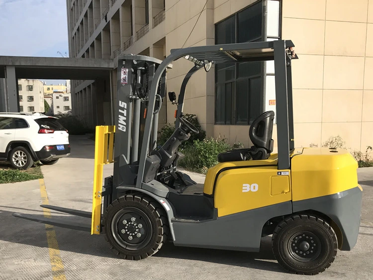 Stma Brand Four Wheel Drive Forklift 4m Mast Diesel Forklift with Kubota EPA Engine