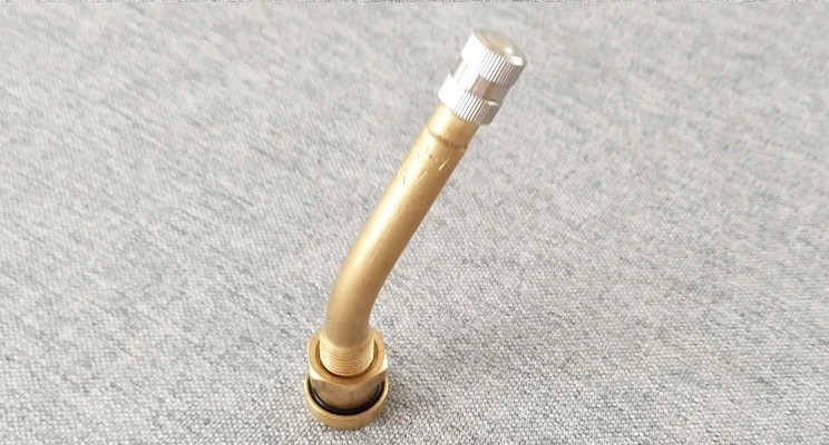 V3.20.7 Bus and Truck Tubeless Valves Brass Metal Clamp-in Valves Compression Type Tire Valve Easy to Replace