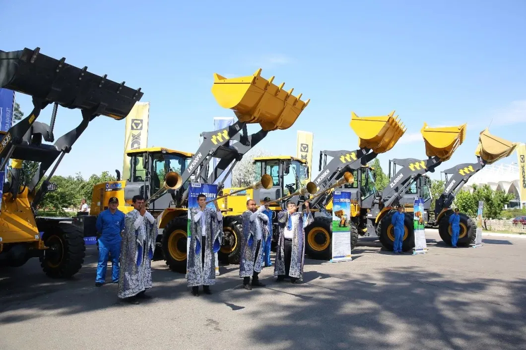 XCMG Lw300kn 4WD Farm Wheel Tractor with Front Loader