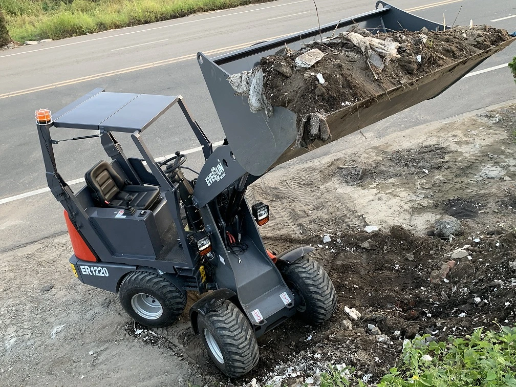 Everun Er1220 3ton Wheel Loader Kubota Engine Mini Boom Wheel Loader