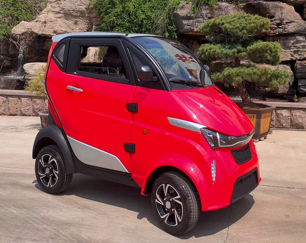 Low Speed EEC Certification 4 Wheeler Electric Mini Car for Sale