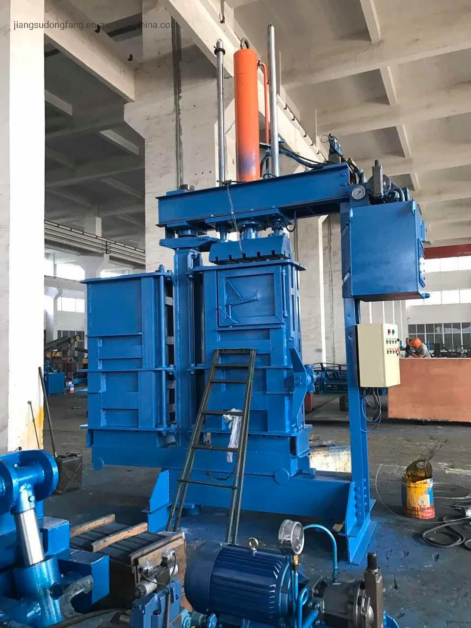 Two Loading Boxes Vloth Textile Cardboard Baler Manual Strapping