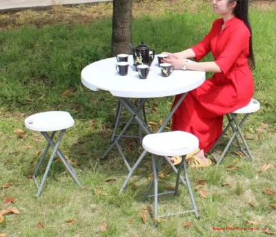 Folding Round Table Portable Large Round Table for 2-4 People