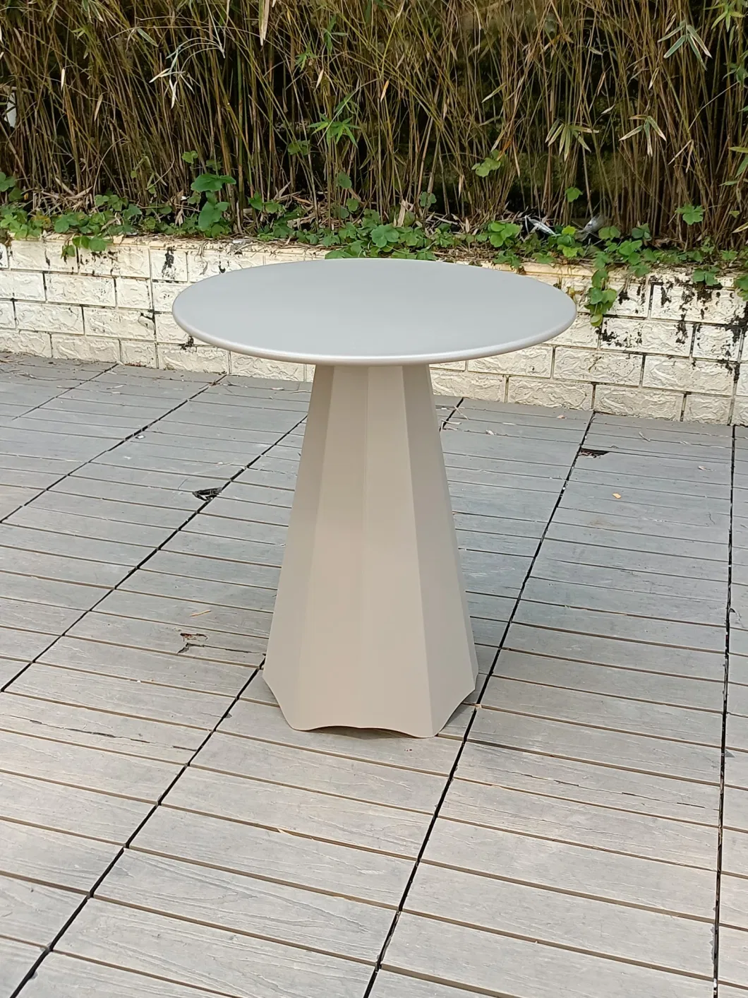 Cheap Living Room Furniture Tray Small Round Table Modern Metal Black Folding Round Outdoor Aluminum Coffee Table Side Table
