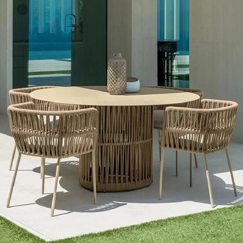 Outdoor Unique Creative Design Dining Table and Rattan Chairs Garden Furniture