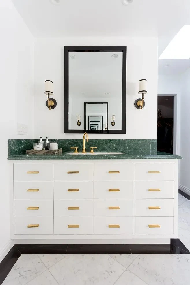 Modern Bathroom Cabinet Golden Handles Design with Black Frame Mirror
