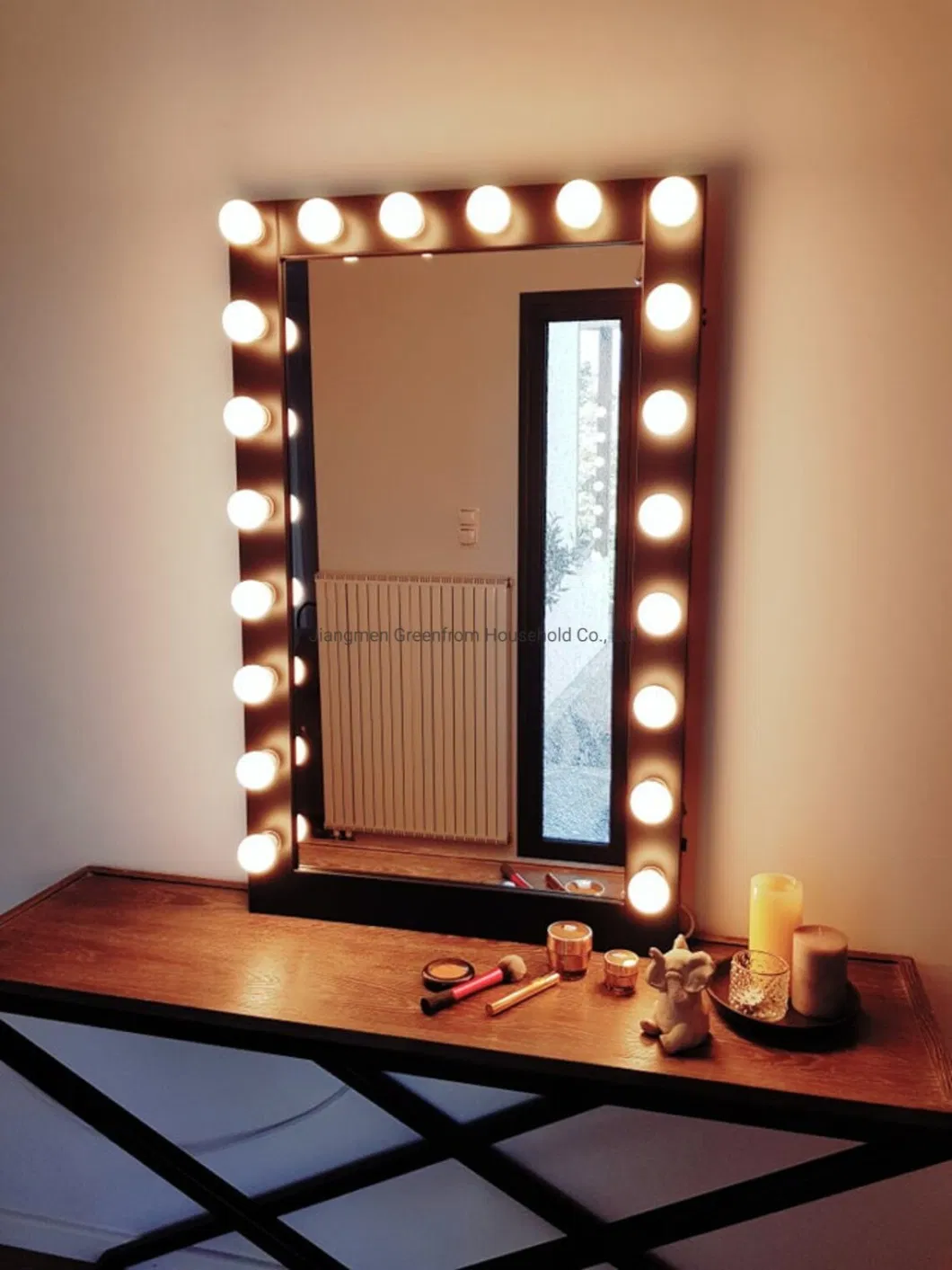 Charge Oversized Wide 15 Bulbs Desktop Mirror Stand LED Hollywood Mirror