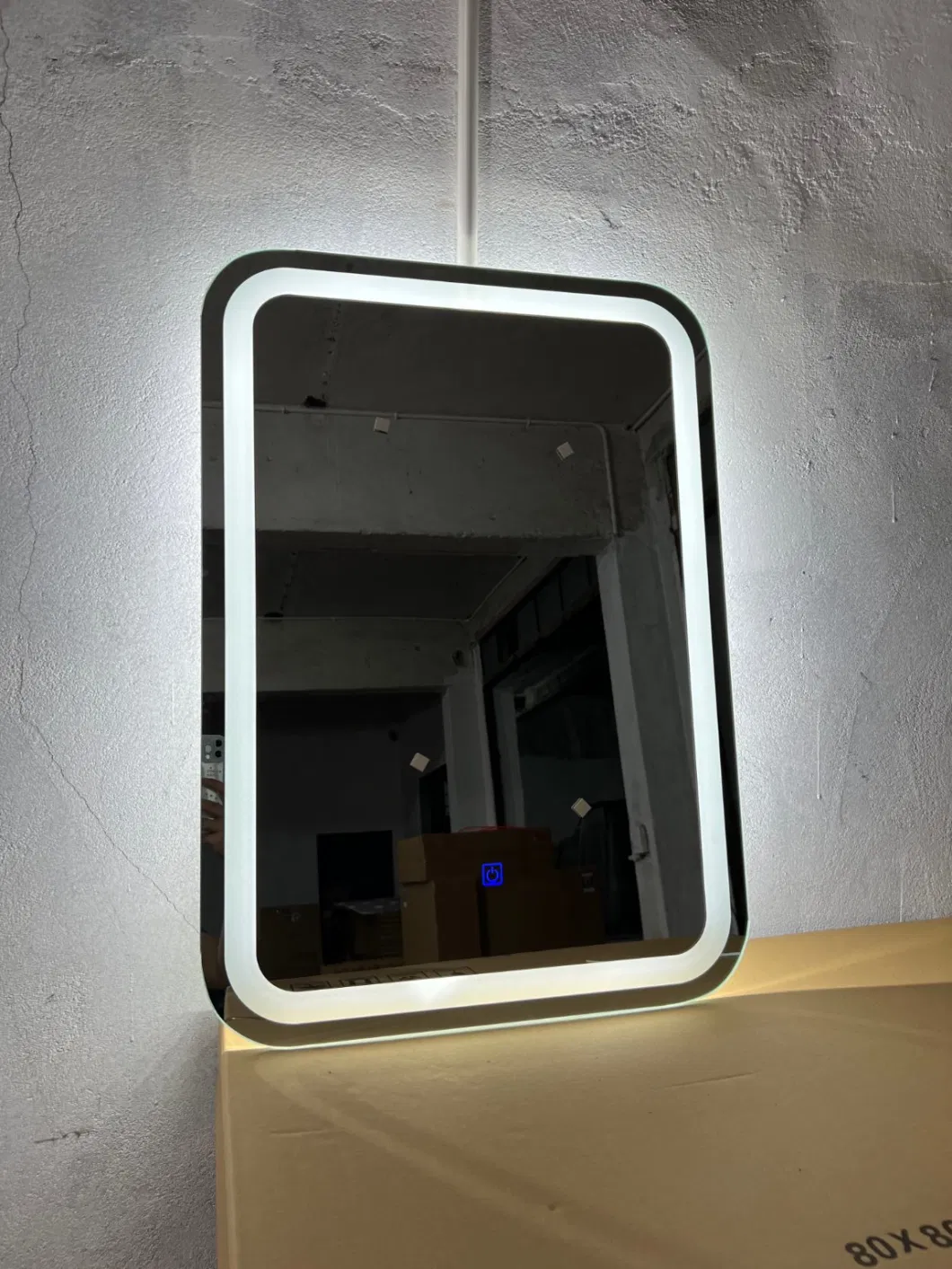 Wholesale Bathroom Makeup Vanity Dressing Mirror Manufacturer Modern Luxury Vanity IP67 Waterproof Wholesale Home Decor Wall LED Lights