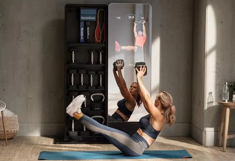 High-Tech Sports Fitness Smart Mirror