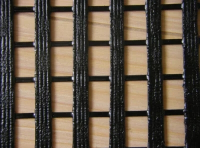 Uniaxial Biaxial Polyester Geogrid for Retaining Walls