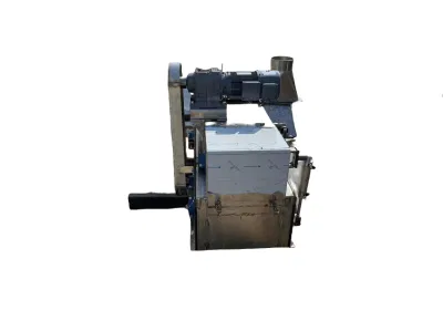 Feeding Device for Betel Palm Packing Scale Machine