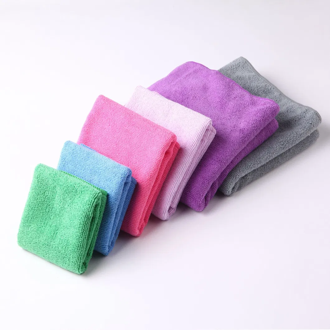 The Customized Microfiber Mateiral Towels with Warp Knitted for Car Clenaing and Home Cleaning