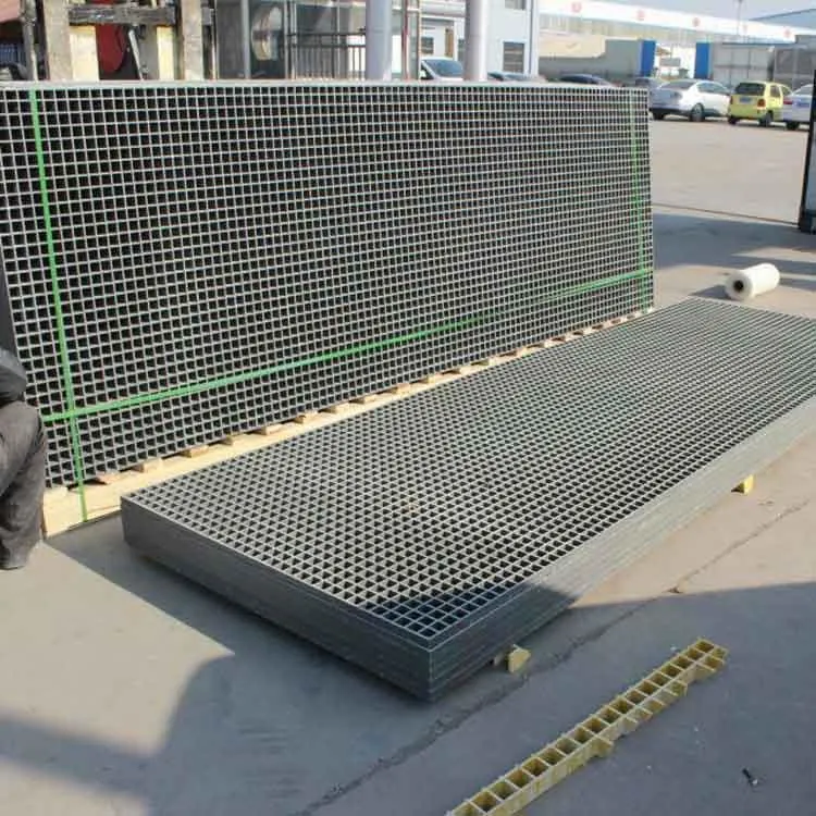 38mm*38mm Mesh Size FRP Grating Fiberglass FRP Molded Grating