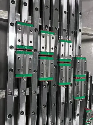 Linear Guides of Different Accuracies and Types Used in Machinery