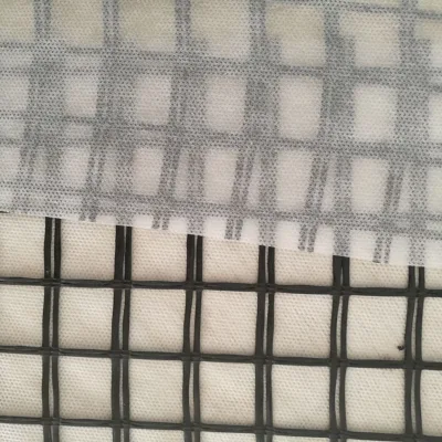 Geogriglia in fibra di vetro composito con geotessile non tessuto utilizzato rinforzo del terreno e. Stabilizzazione vendita