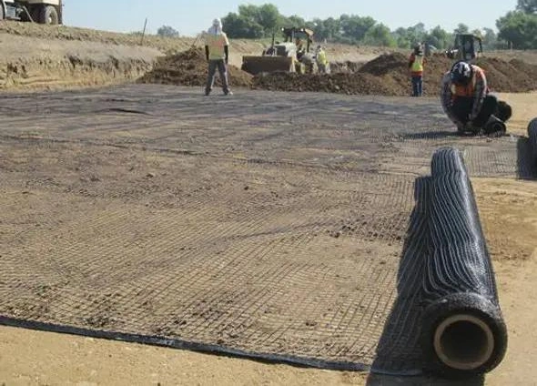 Building Material Plastic PP HDPE Uniaxial Geogrid Grass Reinforcement for Road Project