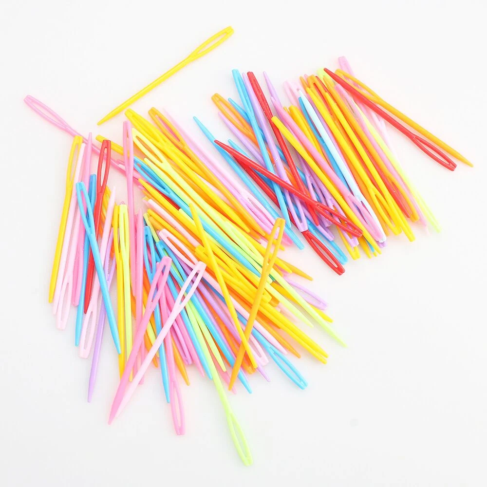 4 Sizes Plastic Hand Sewing Yarn Needles Plastic Sewing Darning Needles