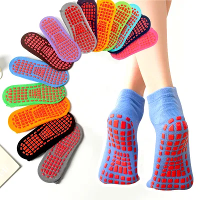  Anti Skid Socks on Playground for Kids with Customized Logo