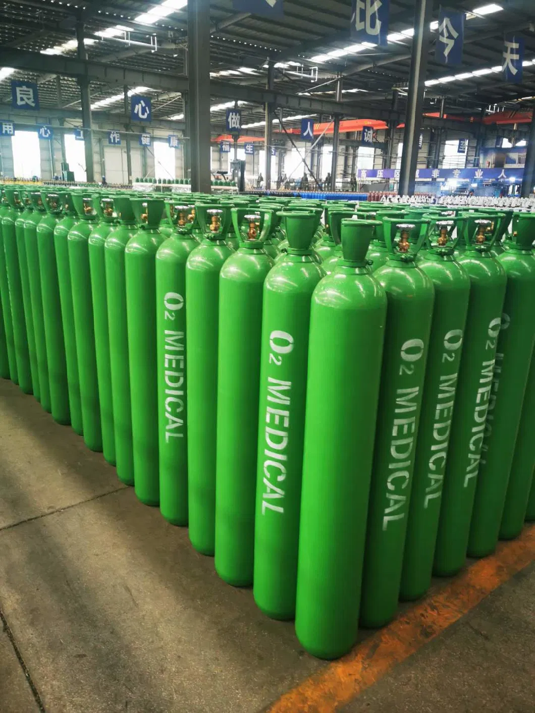 50L 200bar ISO Tped High Pressure Vessel Seamless Steel Oxygen with Cga540 Valve Gas Cylinder