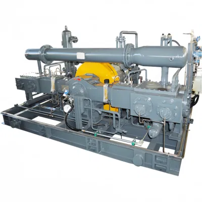 Compressore ausiliario di gas alternativo a cilindrata variabile per prodotti chimici, petrolchimici, petroliferi e gas,