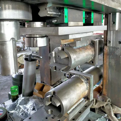  Attrezzatura di chiusura del silenziatore del tubo di scarico del silenziatore del silenziatore per auto