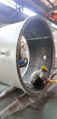 Recipienti a pressione utilizzati nell&prime;industria chimica
