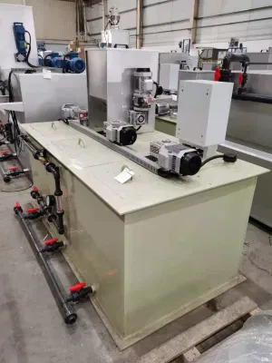 Sistema di apparecchiature per unità di dosaggio automatico dei polimeri
