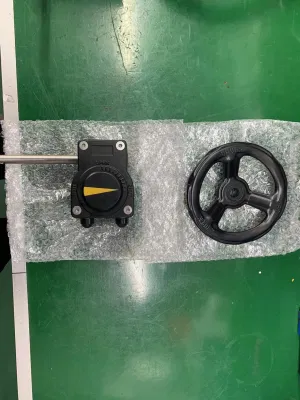 Chinese Supplier Manual Aluminum Bodyhas Self Locking Function Worm Gearbox