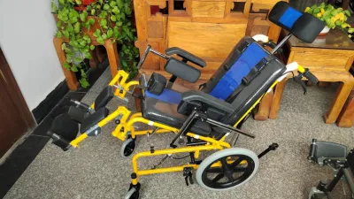  Brother Medical Electric silla de ruedas parálisis cerebral Manual de niños proveedores para Desactivado