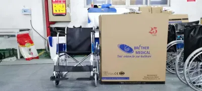  Precio al por mayor Manual plegable plegable Hospital de personas con discapacidad Alquiler de Wheelchairreference Compra QT