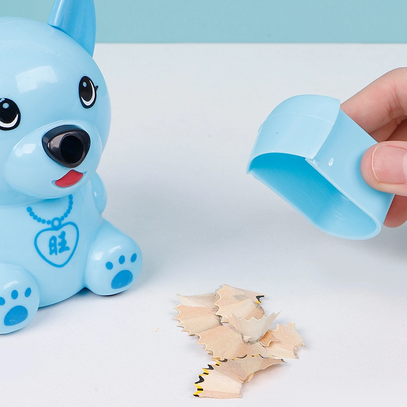 Beautiful Plastic Dog Shape Manual Pencil Sharpener for Students Learn