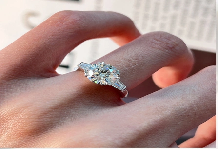 14K Yellow Gold 7 Stones Prong Set Wedding Round Lab Grown Diamond Engagement Ring for Women