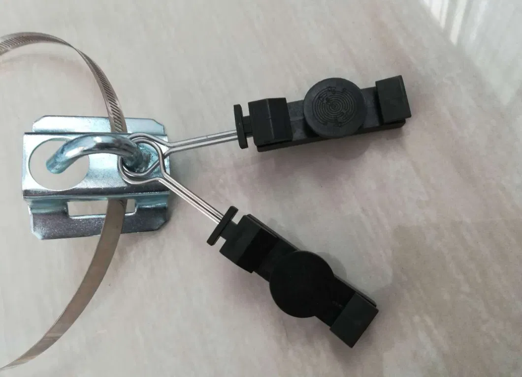 Hot Sale Plastic Metal FTTH Flat Drop Tension Cable Clamp for Pole
